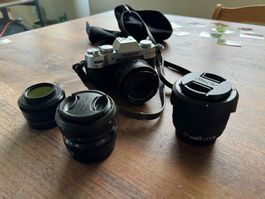 Fujifilm X-T50 silber + 4 Objektive, Top Zustand, sofort!