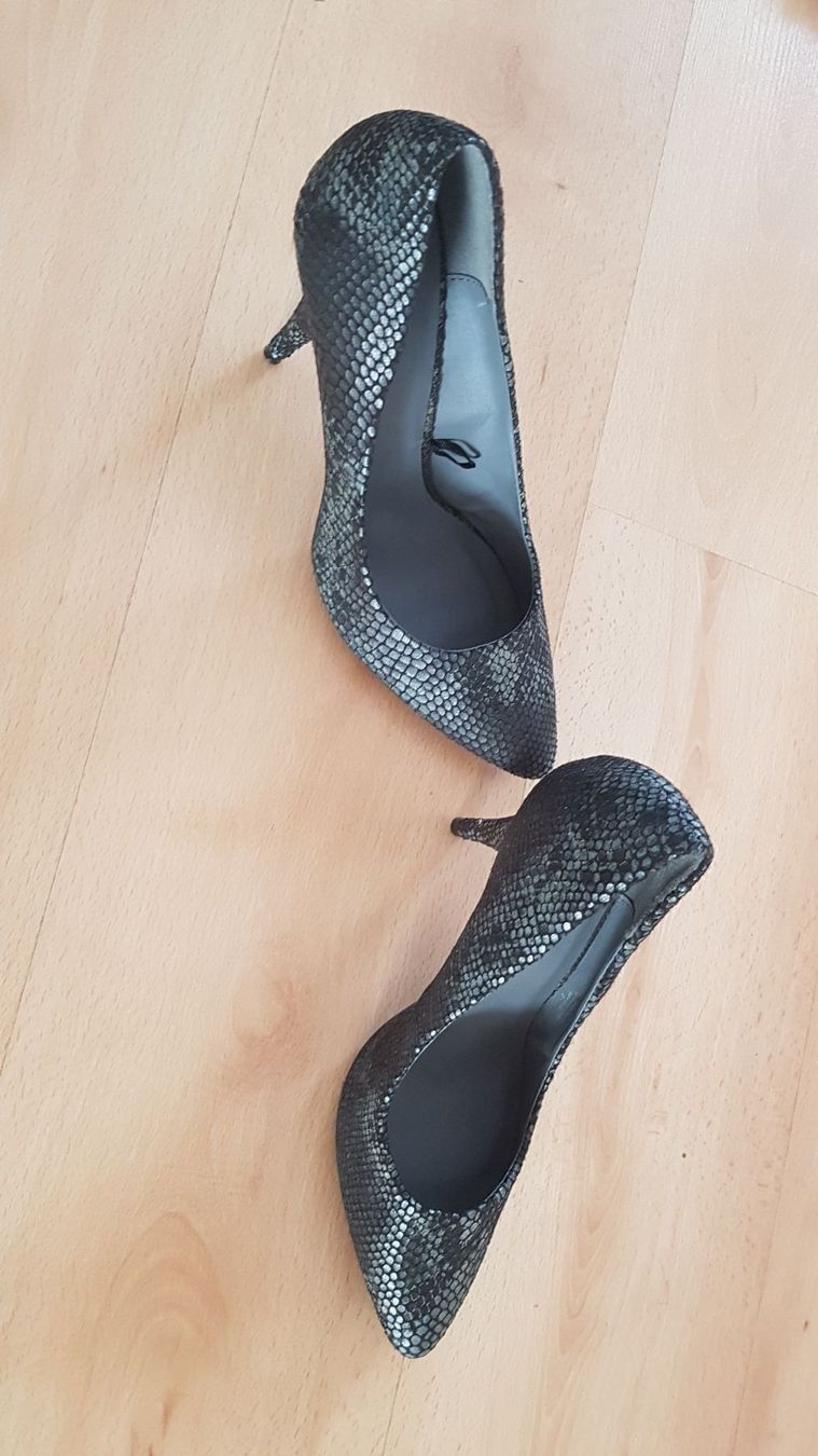 Scarpe da donna: Neue Dammen Pumps – Nuovo (secondo la descrizione) da Schöfflisdorf venduto da CrRG21 1