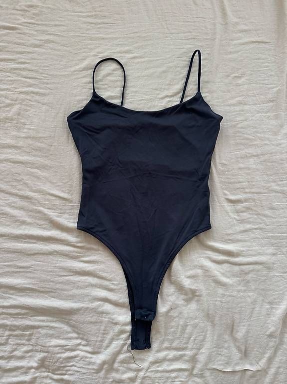 Tops: Body Grigio  – Gebraucht aus Vacallo von zoe_227m