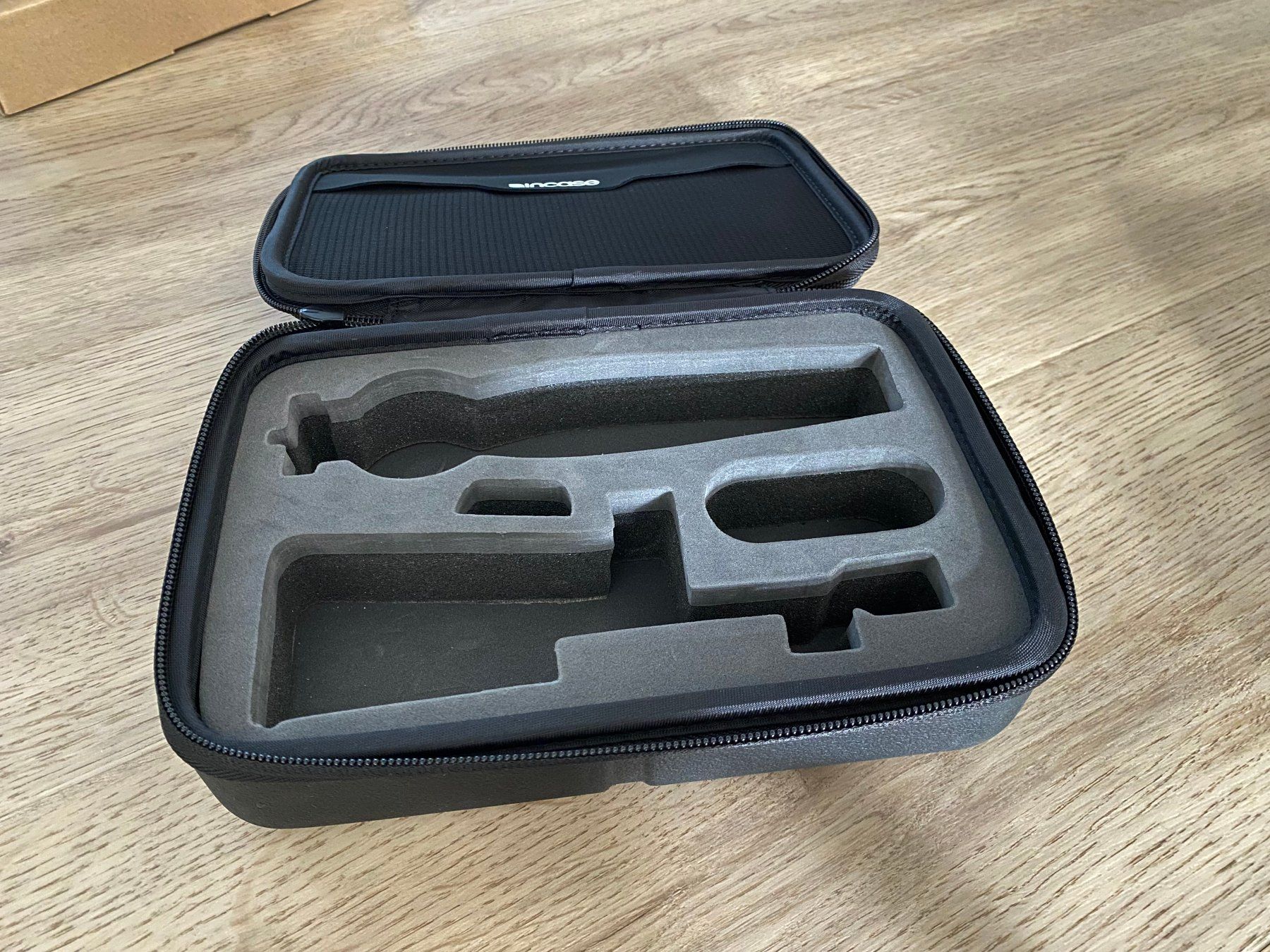 Manfrotto Treppiedi & Teste: Apple Photography Kit Manfrotto PIXI Stativ & Remote – Usato da Wetzikon ZH venduto da BackToRetro 9