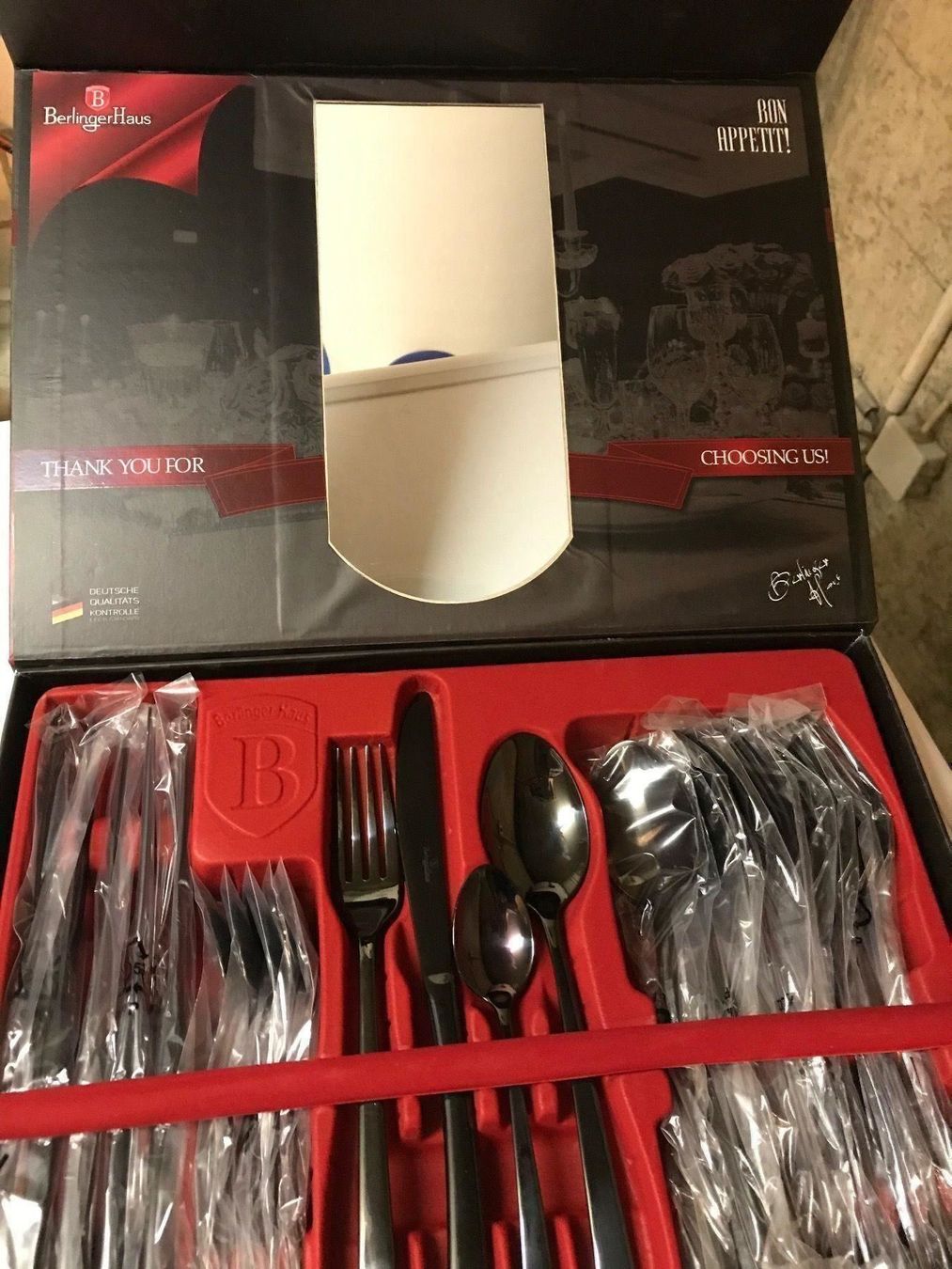 Posate & Argenteria: Besteckkoffer 24 Teillig – Nuovo e nell'imballaggio originale da Zeiningen venduto da Rakkon1 2