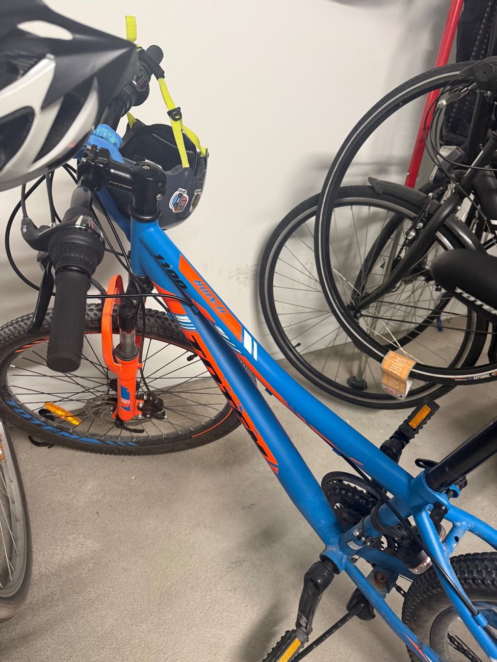 Totem Velos: Juniorvelo Totem – Gebraucht aus Einsiedeln von Natalia. 1
