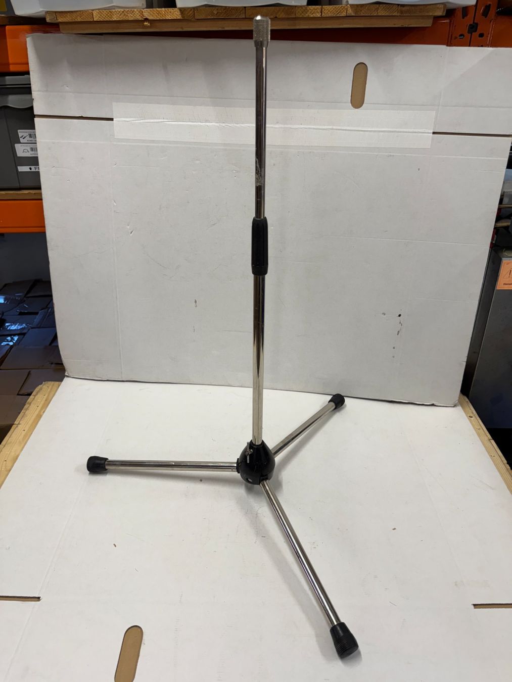 Supports pour instruments & partitions: Mikrofonständer 80 cm hoch (L727) – D'occasion à Däniken SO par Profog1 1