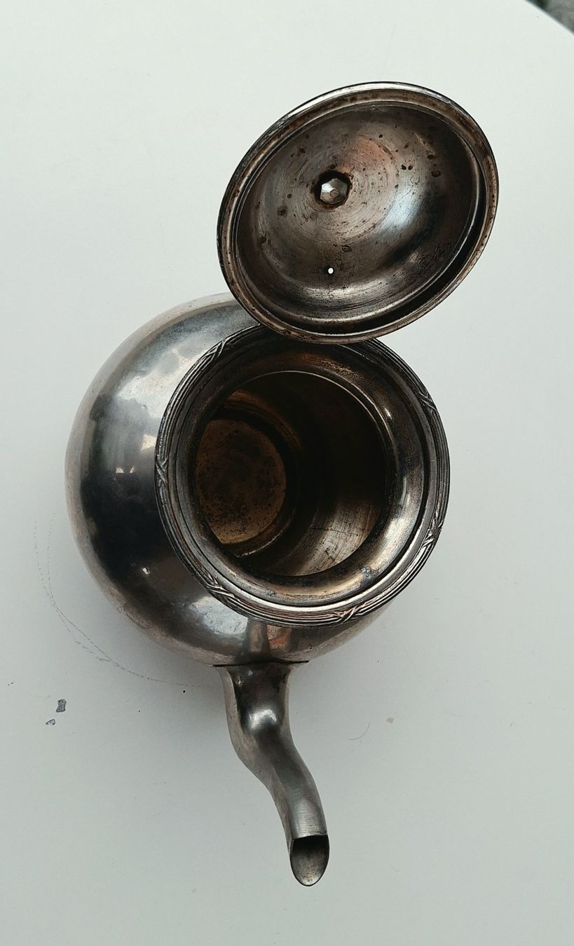 Teiere: Théière ancienne argentée style marocain décoration. – Usato da Rickenbach b. Wil venduto da joeletaxi1954 3