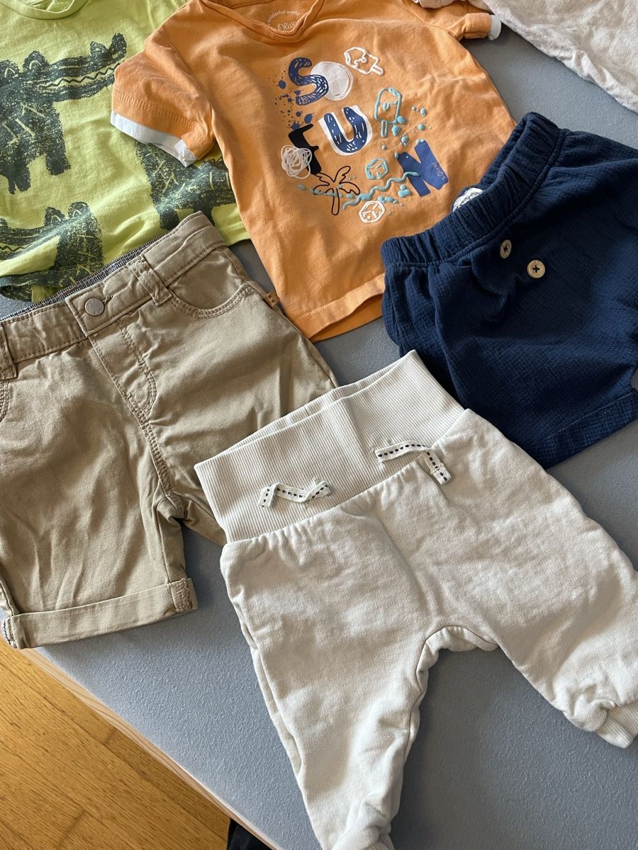 Kleiderpakete & -sets: Jungen Sommerkleider Set Gr. 62/68 – Gebraucht aus Dietikon von Apel 2