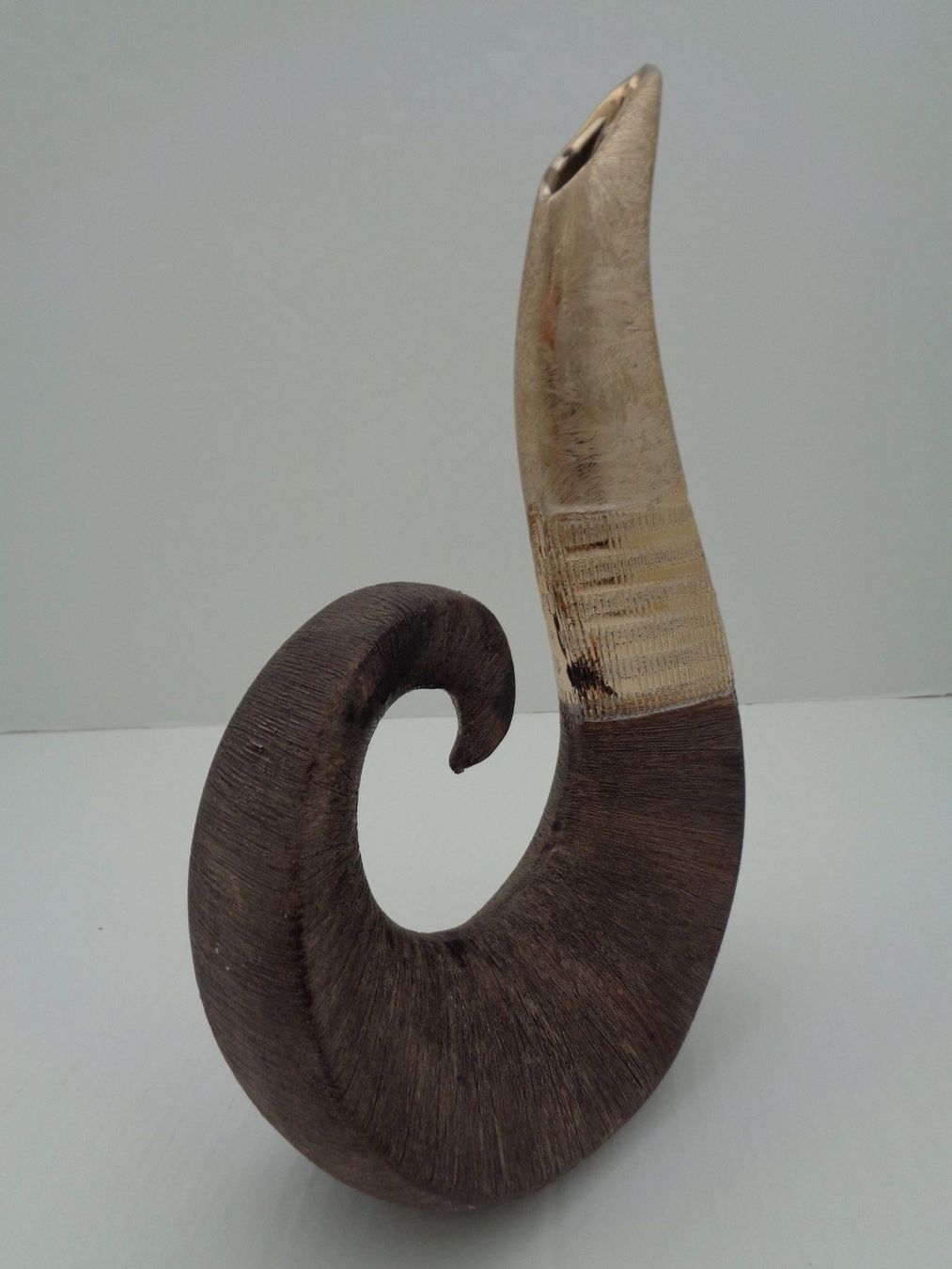 Vasi & Recipienti: Keramik Designervase Hornmotiv – Usato da Chur venduto da omonia 2