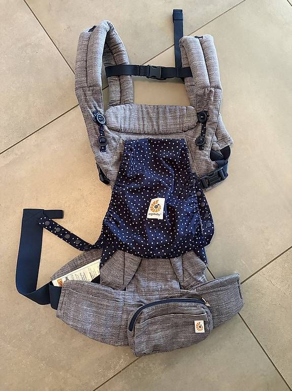 Ergobaby Porte-bébés ventraux & dorsaux: ergobaby – D'occasion à Oftringen par Logi3