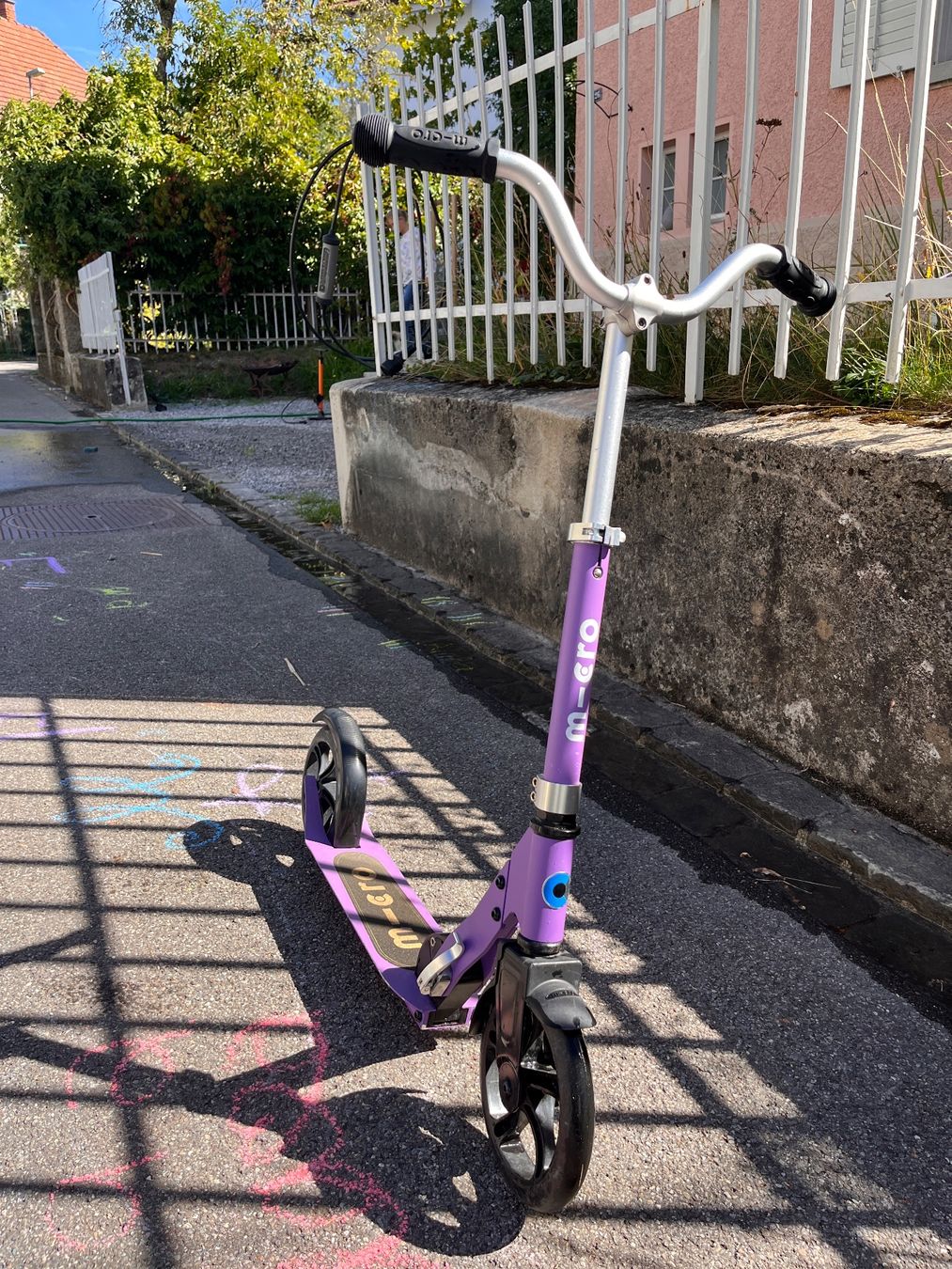 Micro Kickboard: Micro Cruiser / Scooter / Trotti – Usato da Schaffhausen venduto da Ke82 1