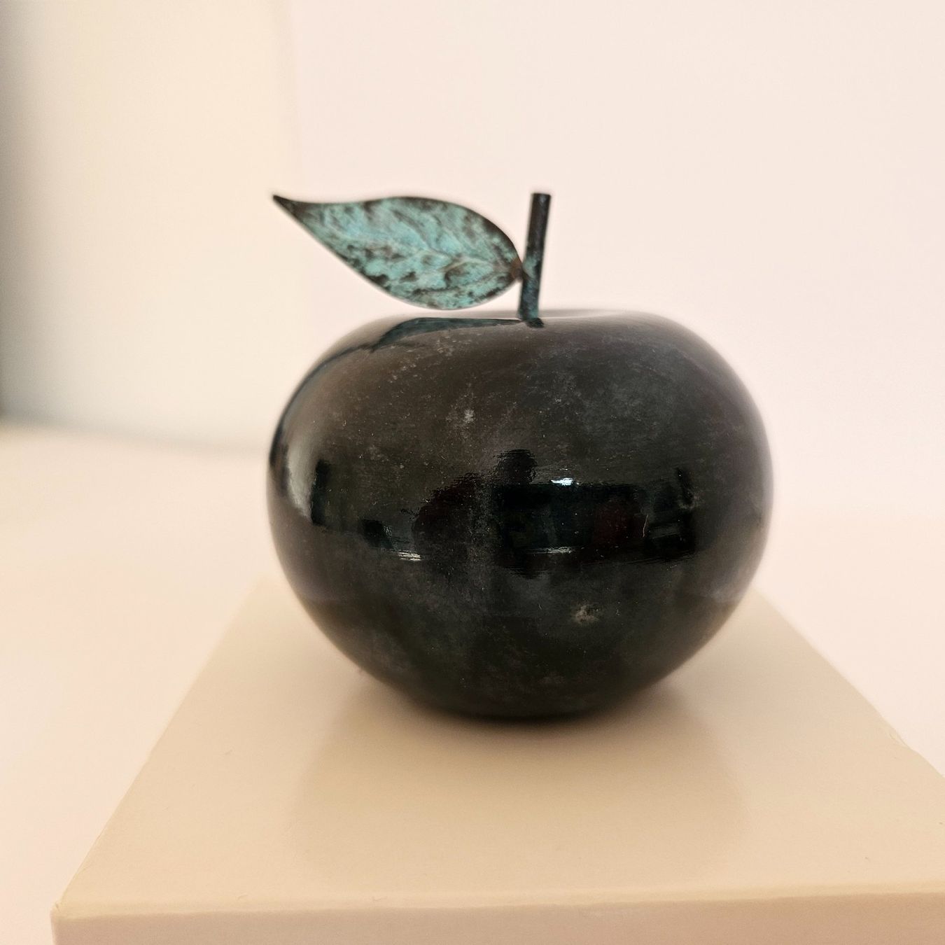Figuren: Briefbeschwerer blau Apfel Achat – Gebraucht aus Basel von bea_cs7h 2