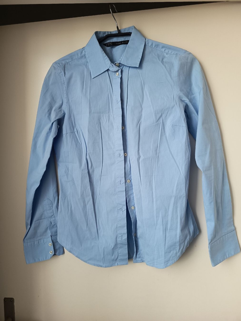 Zara Camicette: Zara Basic Hemd Hellblau Grösse M Damenbluse Top Zustand – Nuovo (secondo la descrizione) da Zug venduto da Annina29