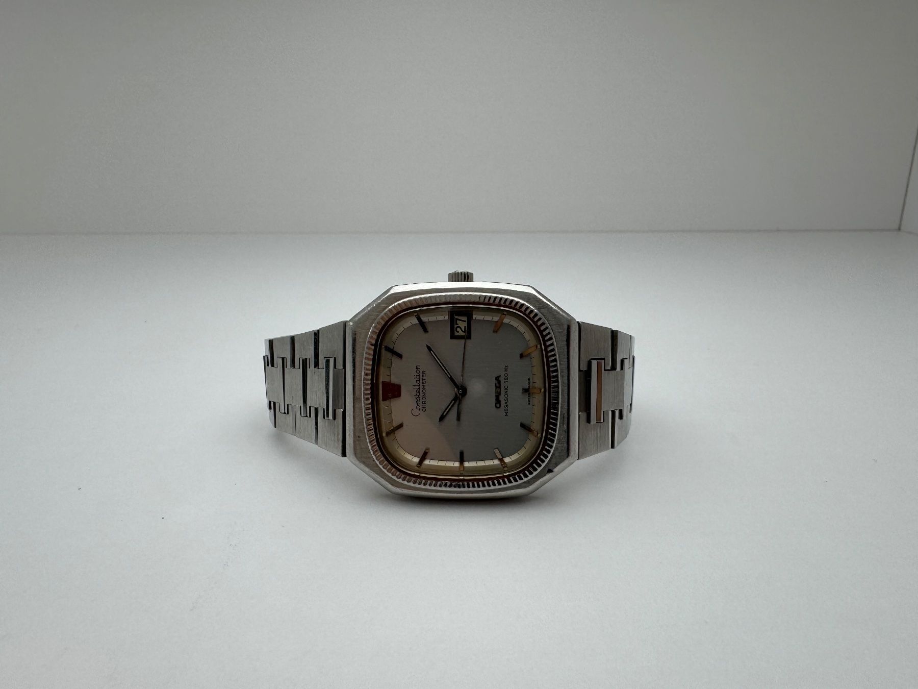 Omega Uhren: OMEGA Constellation Chronometer Megaquartz 720Hz – Gebraucht aus Langenthal von Vendere1 1