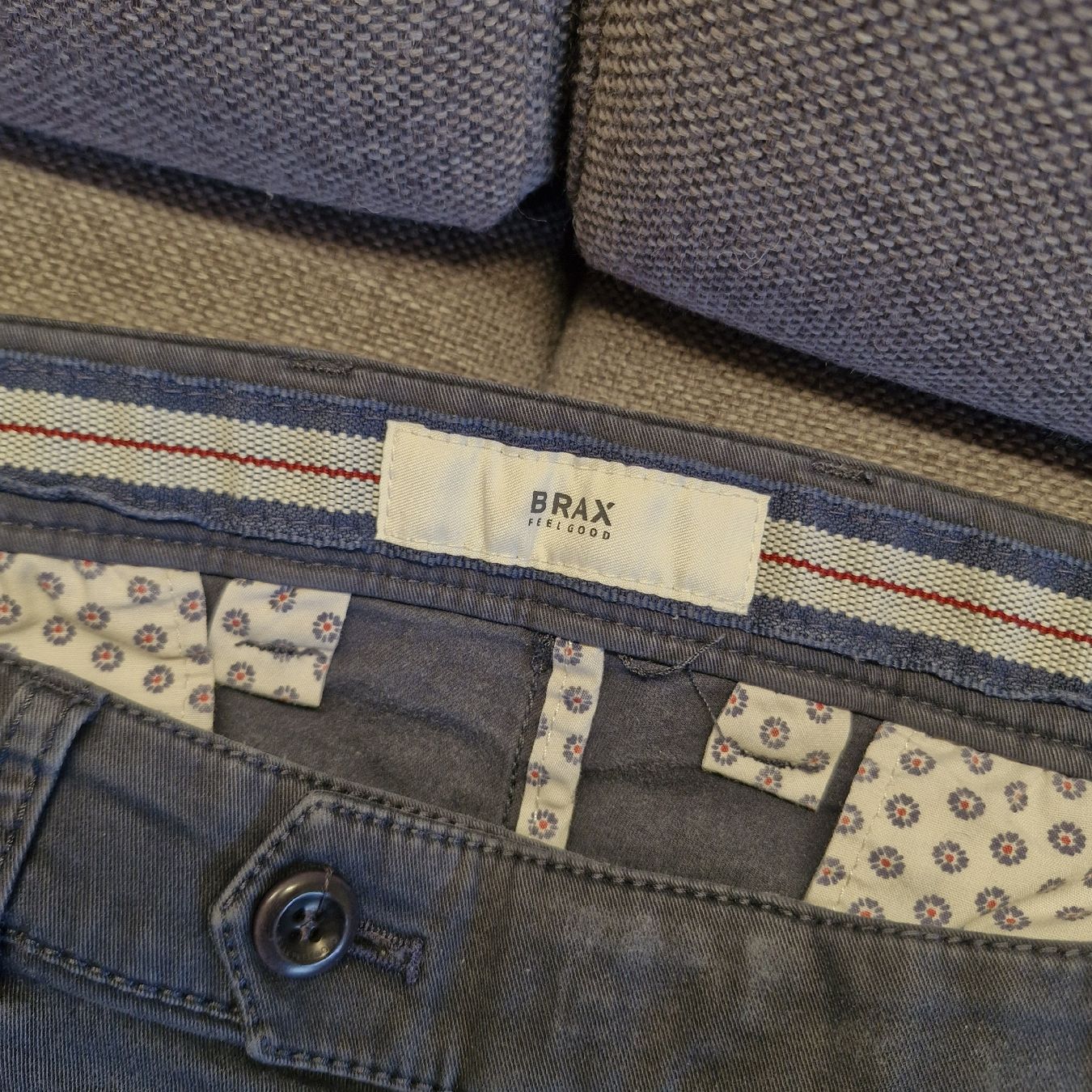 Brax Pantaloni: Brax Hose dunkelblau • 27 – Usato da Forch venduto da nadinepalermo 1