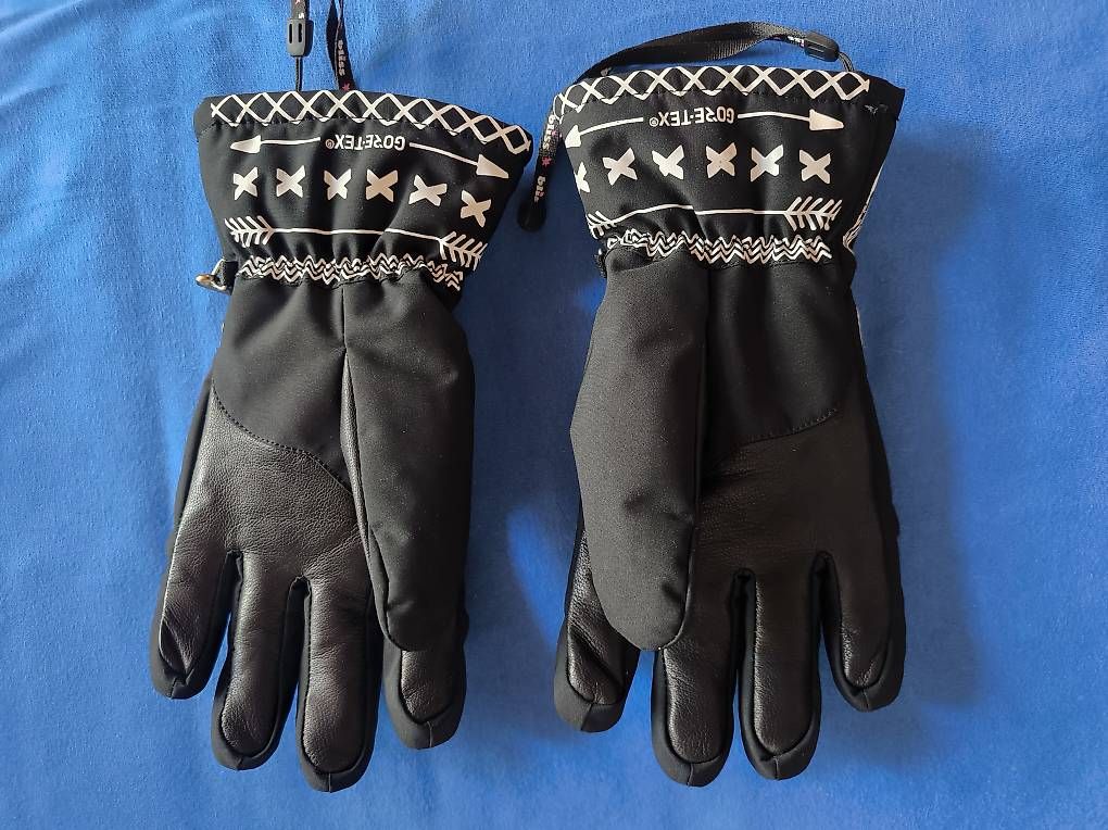 Handschuhe & Handstulpen: Handschuhe Neu Damen M – Gebraucht aus Zermatt von Danalana 2