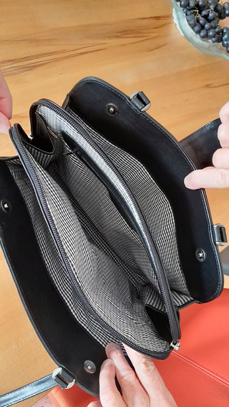Taschen: Handtasche Leder – Gebraucht aus Innerthal von System_of_a_down 3