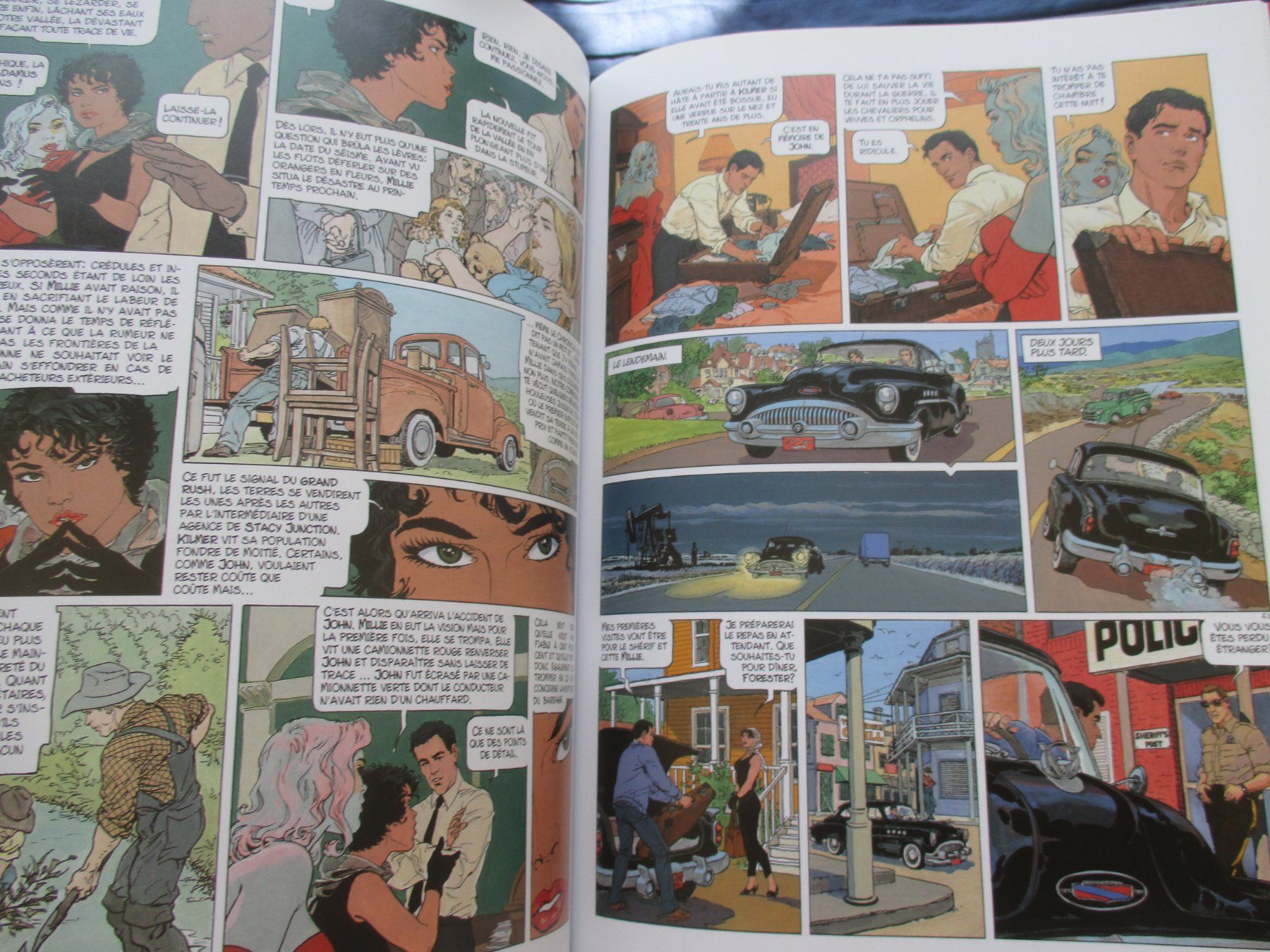 Fumetti: Halloween Blues 1 Prémonitions – Usato da Colombier NE venduto da Nevenma 2