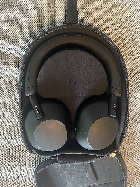 Sony Cuffie: WH-1000XM5 Kopfhörer mit Noise Cancellation – Usato da Zürich venduto da Len1550