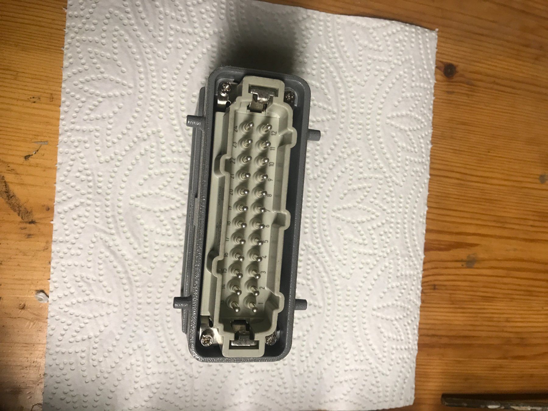 Spine: Harting Stecker – Usato da Lampenberg venduto da pacific08