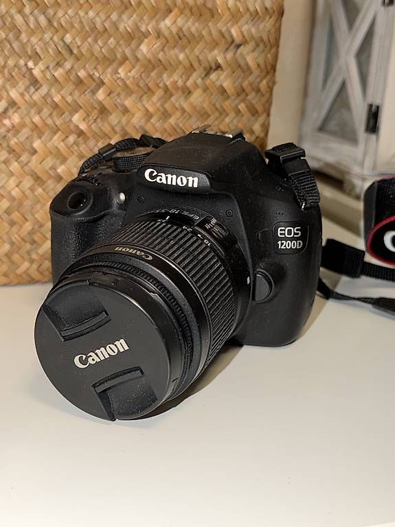 Kamera: Canon Eos 1200d Kamera – Gebraucht aus Uzwil von tfr_s2dm