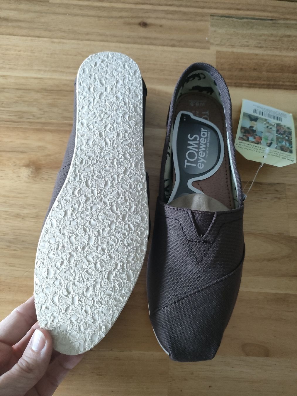 Toms Scarpe da uomo: Braune TOMS Schuhe, Grösse 37 Neu – Nuovo e nell'imballaggio originale da Therwil venduto da OliviaH01 3