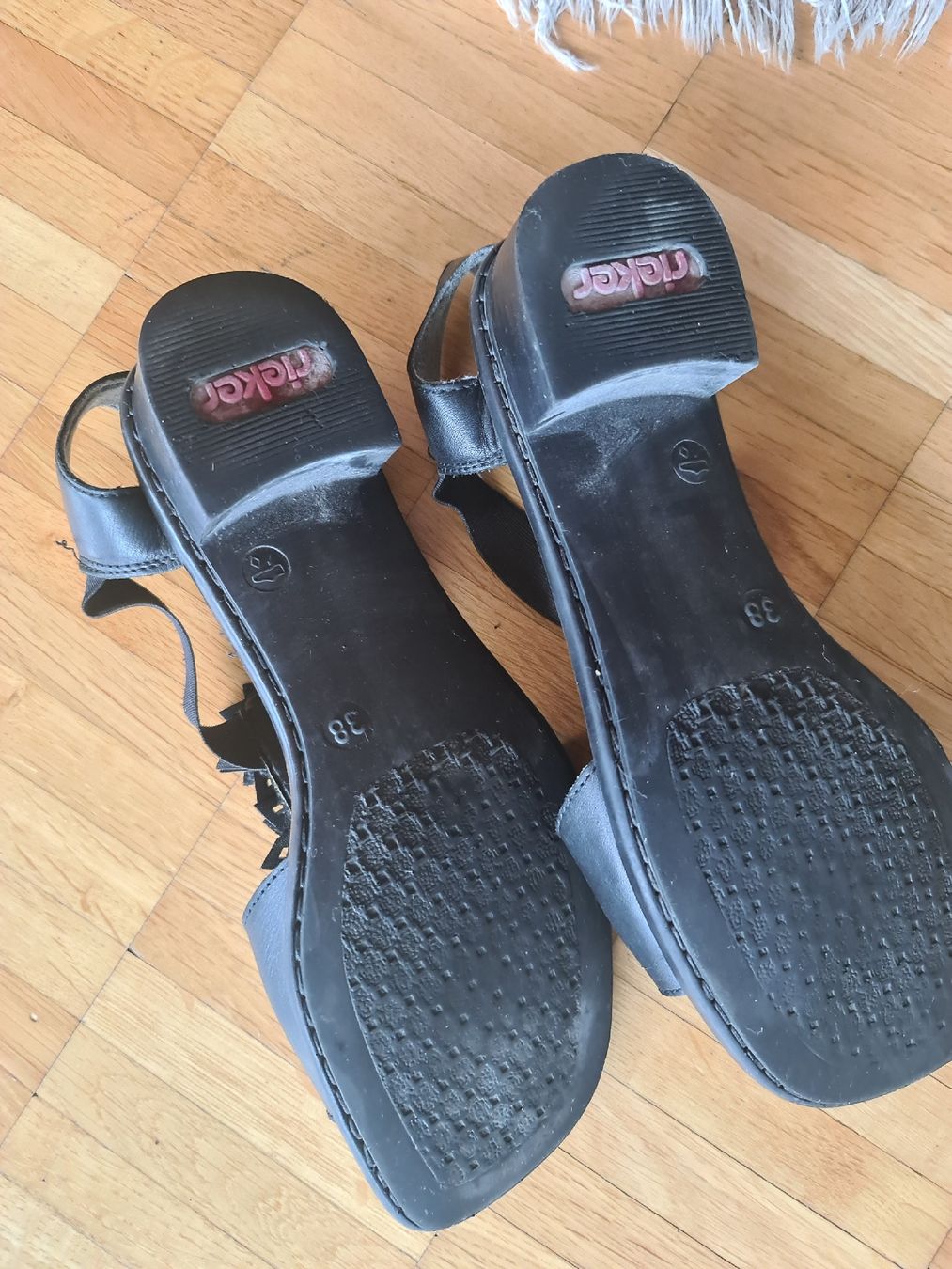 Rieker Damenschuhe: rieker sandale – Gebraucht aus Aarau von pafiro 2