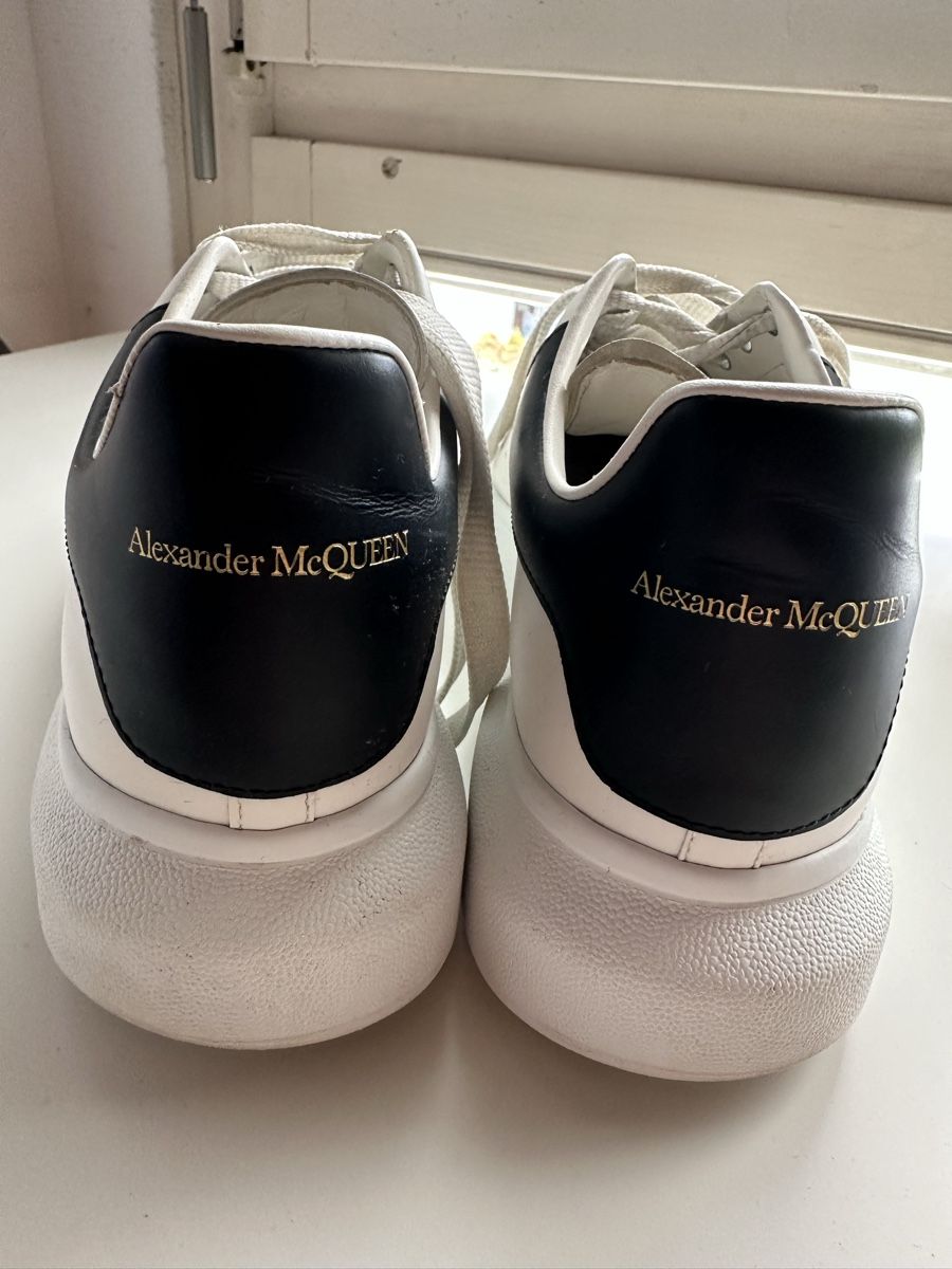 Alexander Mcqueen Scarpe da uomo: Alexander McQueen Orginal Sneakers – Usato da Wolfenschiessen venduto da Jana_jjd 1
