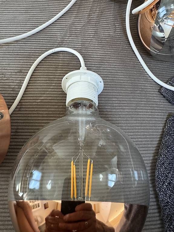 Lustres & lampes de plafonds: Lampes ampoules suspendues  – D'occasion à Rue par AnaNad 2