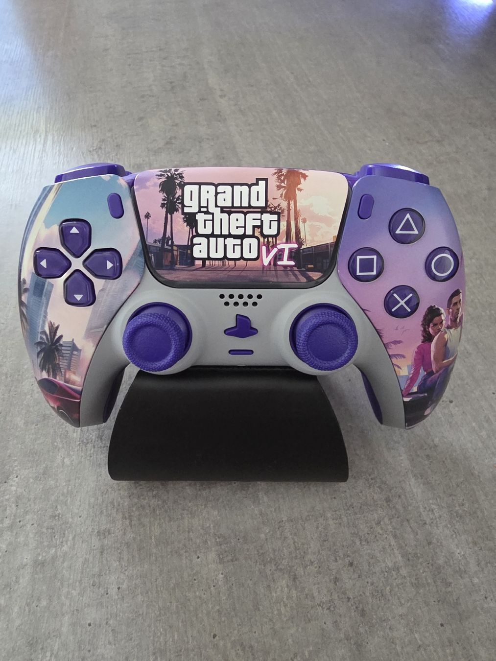 Sony Controller: Playstation 5 Controller Grand Theft Auto VI Design! – Nuovo e nell'imballaggio originale da Sargans venduto da ver_ncy5