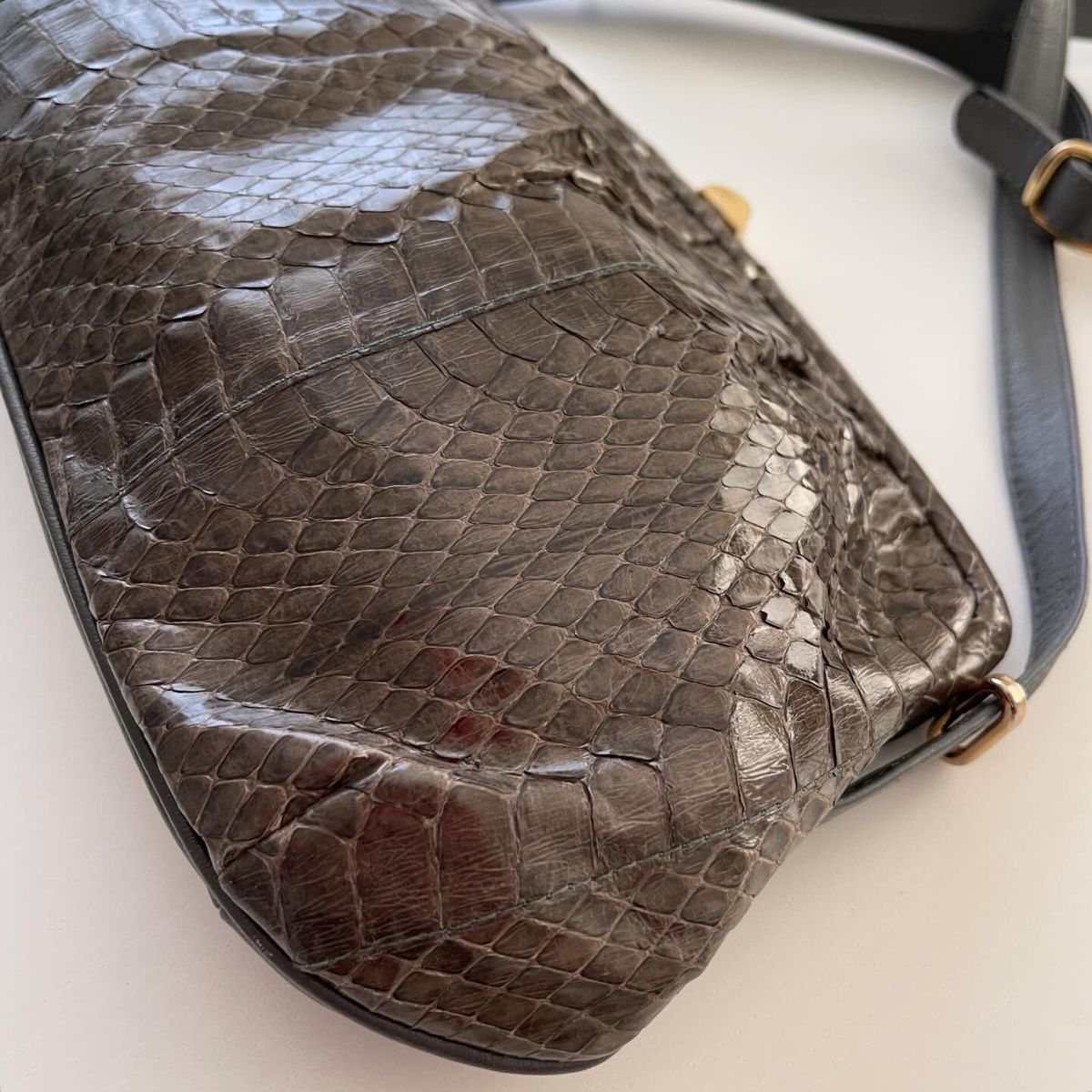 Borse da donna: PHYTON LEATHER Bag/Clutch – Usato da Freienbach venduto da Avviivva_Shop 1