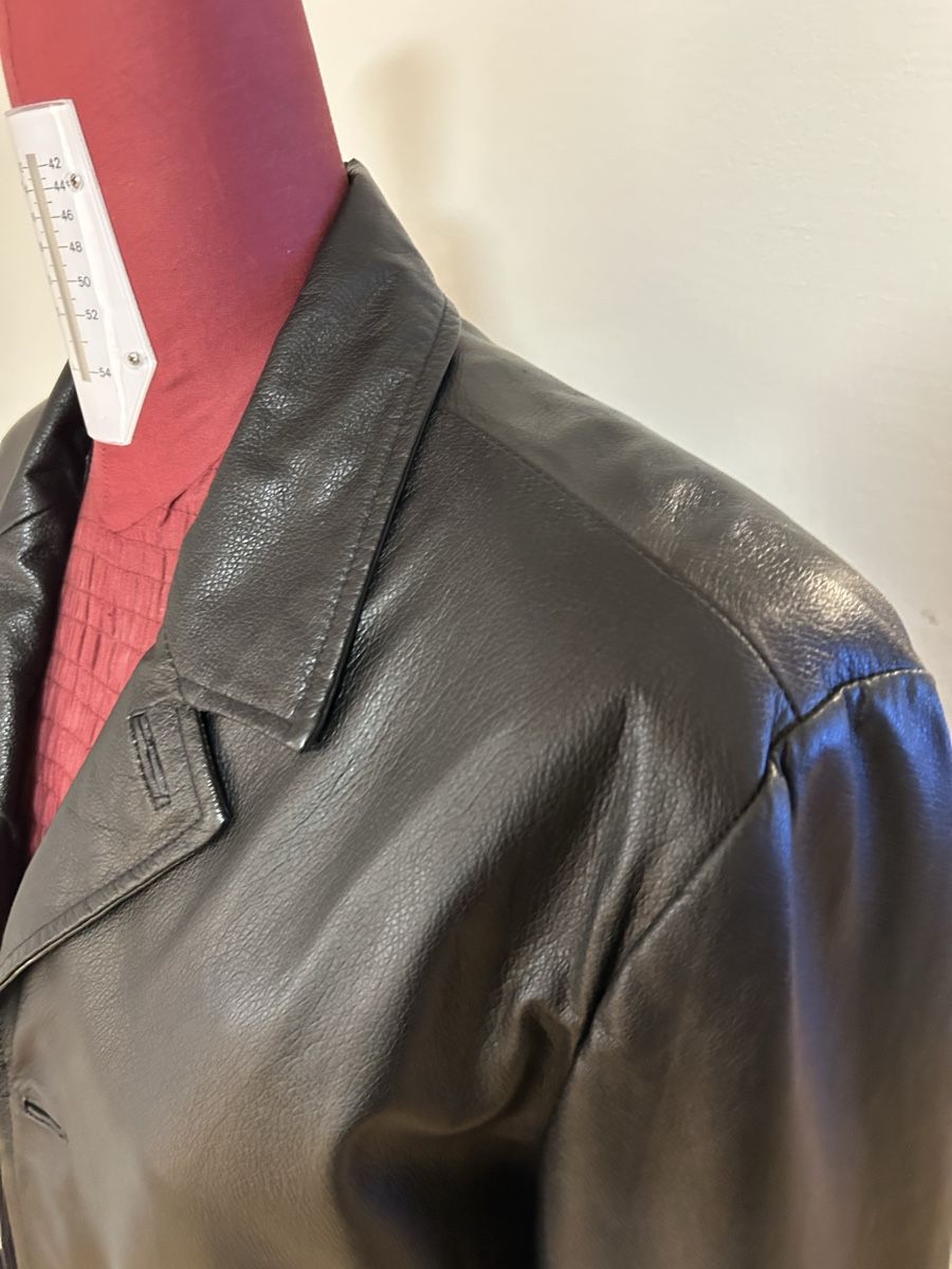 Cappotti: Herren Ledermantel Echtleder Gr. M / passt eher XL – Usato da Nebikon venduto da icon.vintage 3