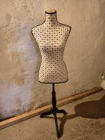 Büste / Schneiderpuppe mit geometrischem Muster