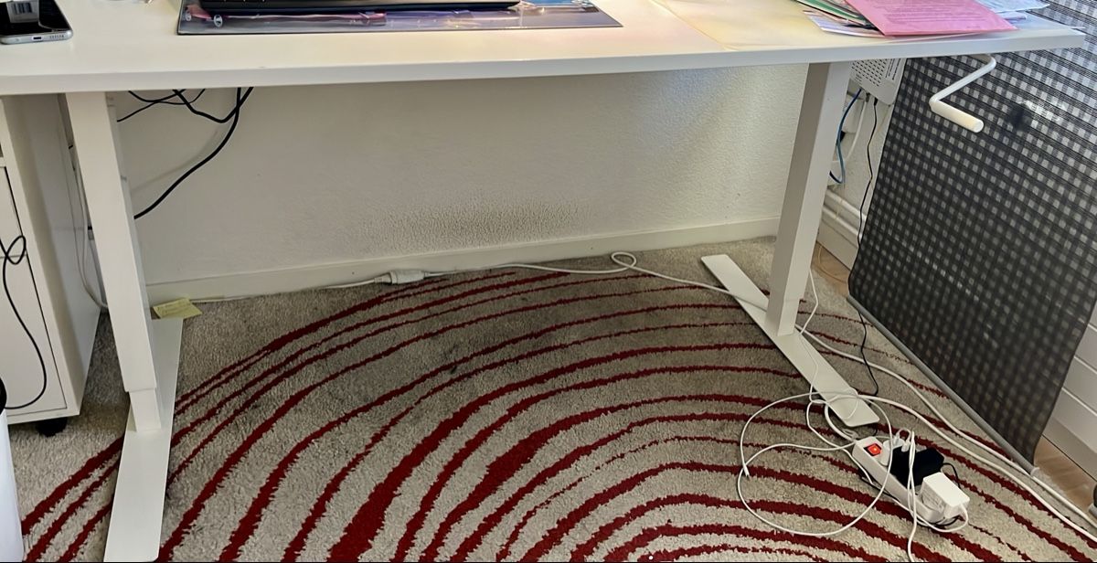 Tische: Stehtisch ab 1.- Stehpult – Gebraucht aus Ebnat-Kappel von Privat1935 2