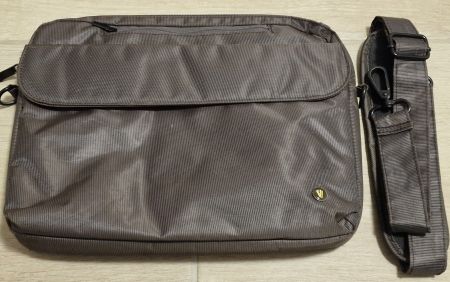 Laptoptasche Tragtasche Umhängetasche ca. 30x25cm - NEU