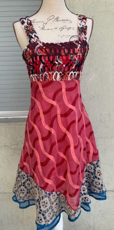 Splendide robe 40%lin SAVE THE QUEEN broderie et tissage t.S