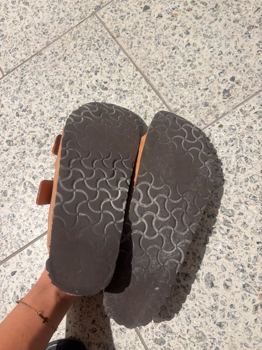 Birkenstock Damenschuhe: Birkenstock 39 Brown Leather – Gebraucht aus Horgen von lme_8kj7 2