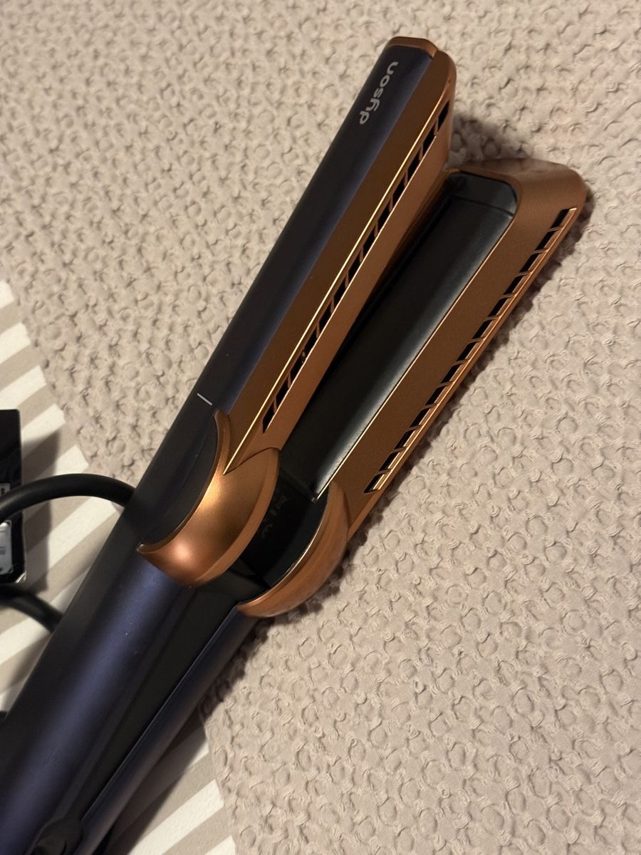 Dyson Asciugacapelli: Dyson Airstrait – Usato da Feusisberg venduto da DieJenny53 3