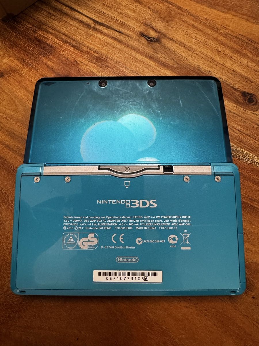 Nintendo Consoles: Nitendo 3DS – D'occasion à Hombrechtikon par sz357 1
