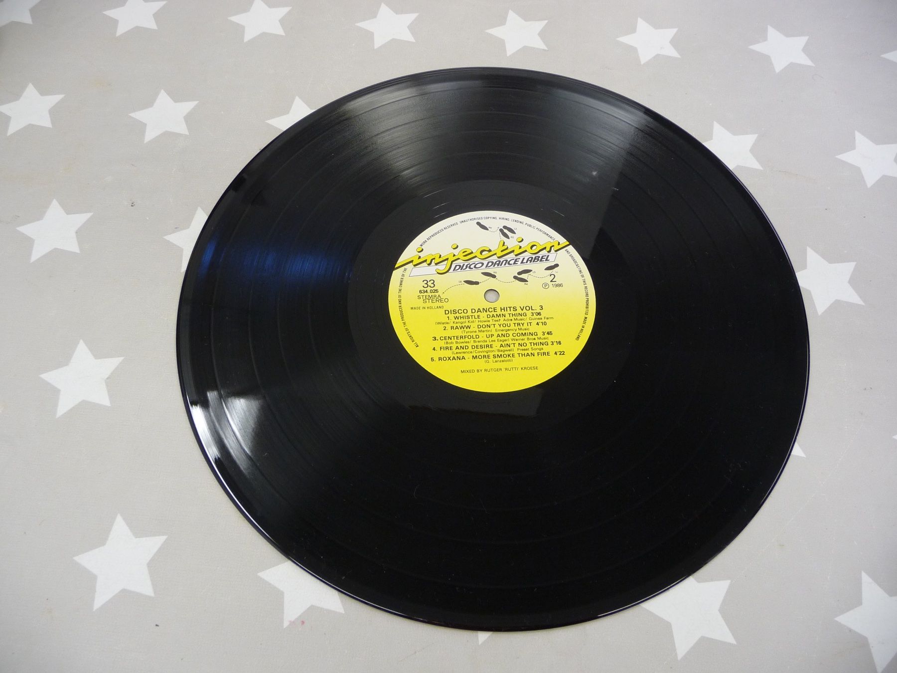 Dischi in vinile: LP: Disco Dance Non Stop Remix Hits Vol. 3 – Usato da Rafz venduto da Powacaddy 2