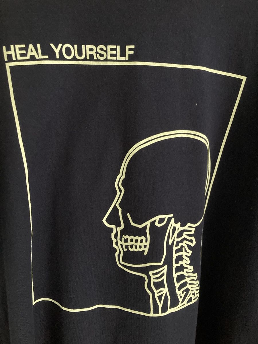 T-Shirts: Undercover • T-Shirt • UC1B3816 • 4 • 100% coton – Gebraucht aus Monthey von la_hora_cero 2