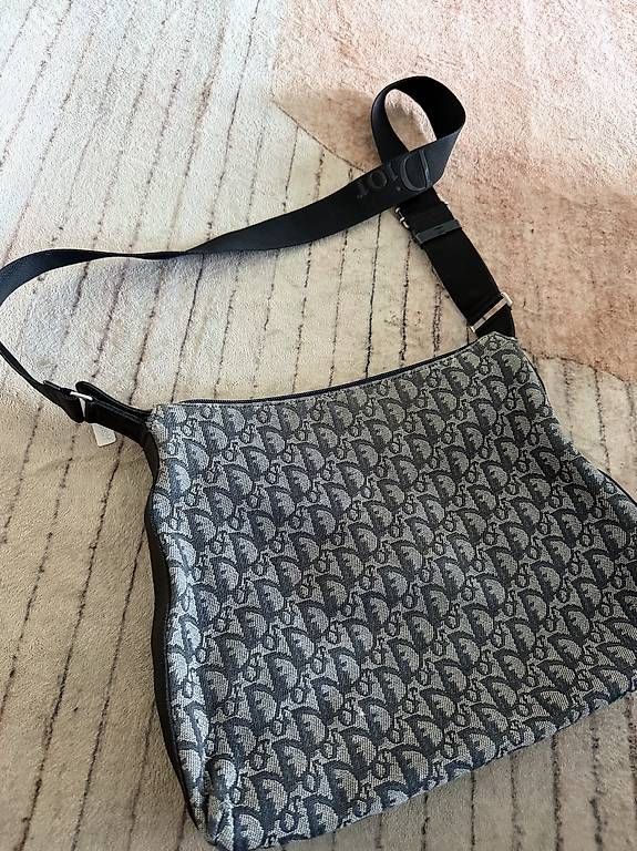 Borse da donna: Dior crossbody bag  – Usato da Lugano venduto da gre_9lsz