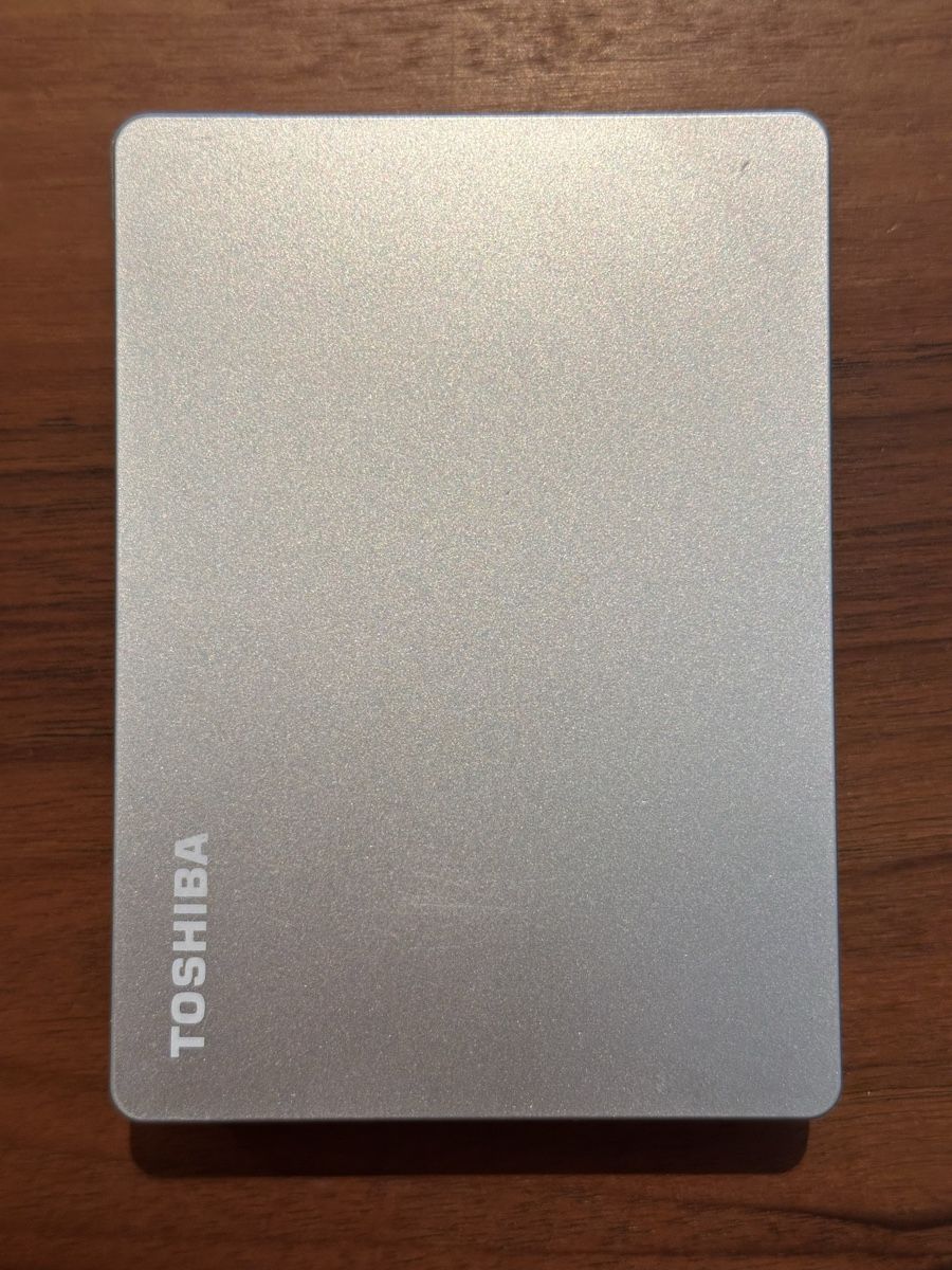 Toshiba Dischi rigidi: Toshiba 4TB Hard Disk – Usato da Rovio venduto da maxmac 2
