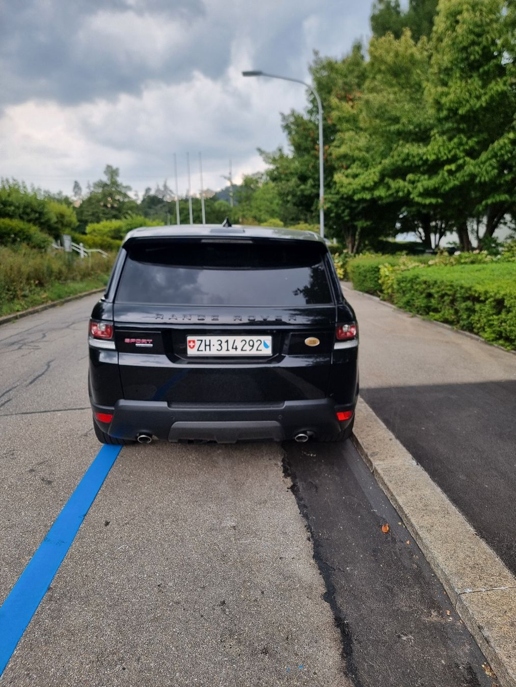 Land Rover Autos: Range Rover Sport 3.0SDV6, JG 2017, Schwarz – Gebraucht aus Zürich von Budget-Brocki 2