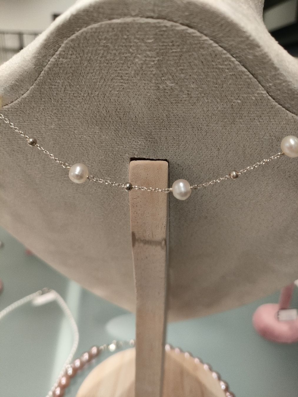 Catenine: Perlenkette aus Silber  – Nuovo e nell'imballaggio originale da Bern venduto da Lidia.5 5