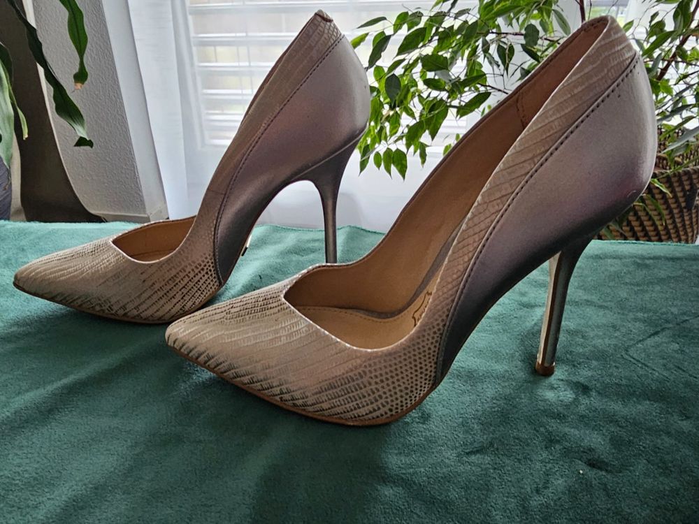 Buffalo High Heel Pumps 36 Silber NEU Kaufen auf Ricardo