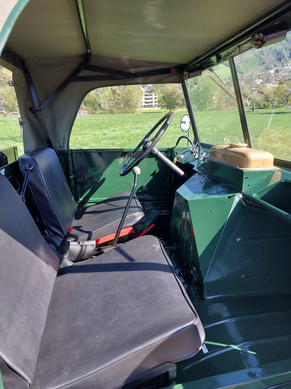Unimog Veicoli commerciali: Unimog 411 – Usato da Triesen venduto da negele 1