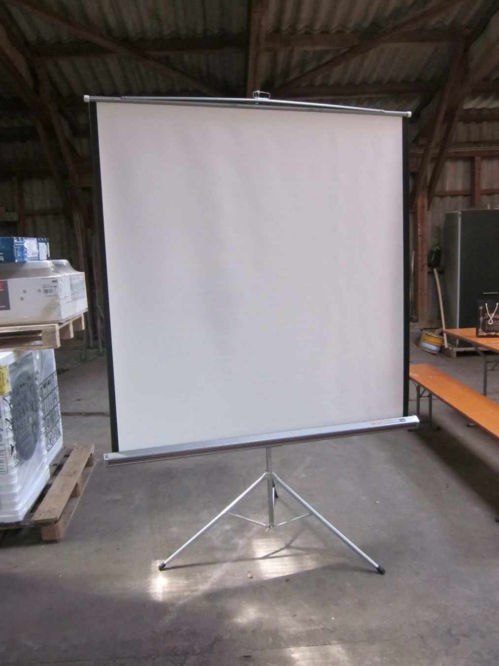 Cavalletti: Fotoleinwand 110cm ab 1.- – Usato da Worb venduto da simonline79