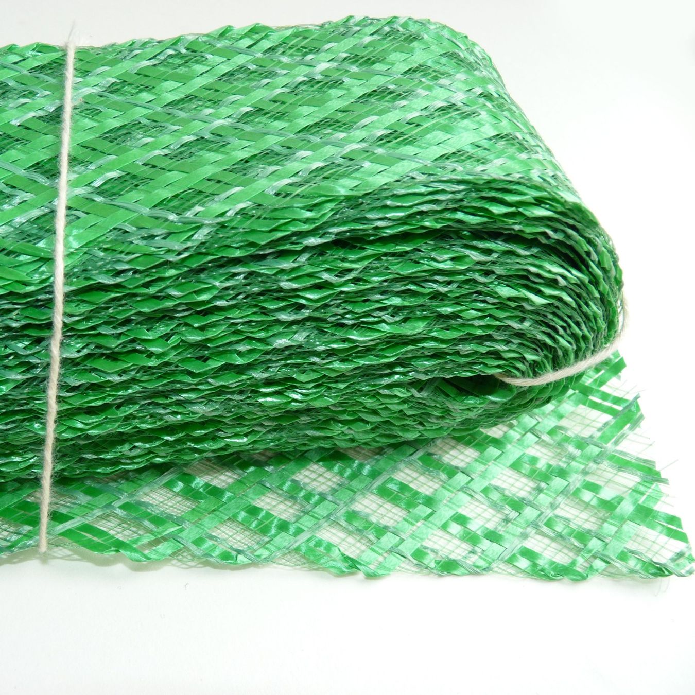 Copricapi, berretti & cappellini: Raffia-Geflecht grün Raffia-Tresse Modisten ca.25 m Strohhut – Nuovo (secondo la descrizione) da Brüttisellen venduto da Buxus 4