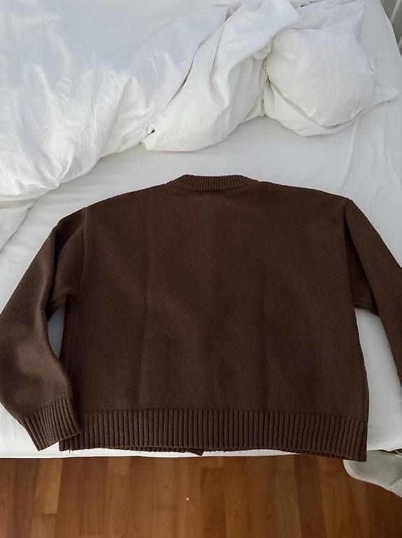 Giacche: Braune Strickjacke ,Grösse M – Usato da Dietlikon venduto da lizz.yy 2