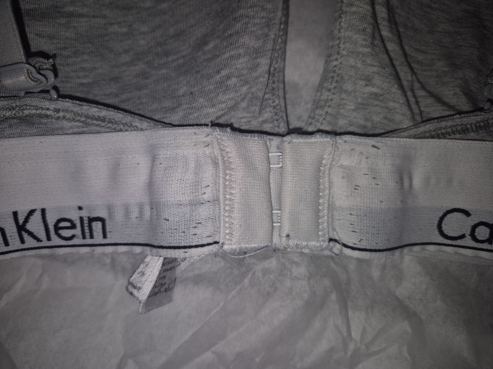 Calvin Klein Sonstige Unterwäsche: Calvin Klein BH, Grau, Grösse XS / 80B – Gebraucht aus Richterswil von ChristinW01 2