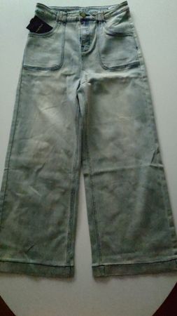 Jeansweite Hose Grösse M neu mit Etikett