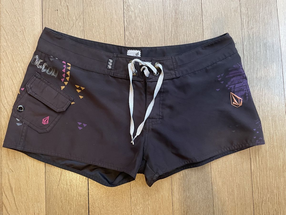Volcom Pantalons: Volcom Shorts, S – D'occasion à aarau par A.Naef